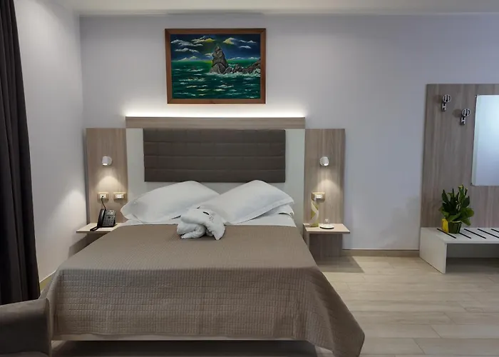Airfield Hotel & Spa